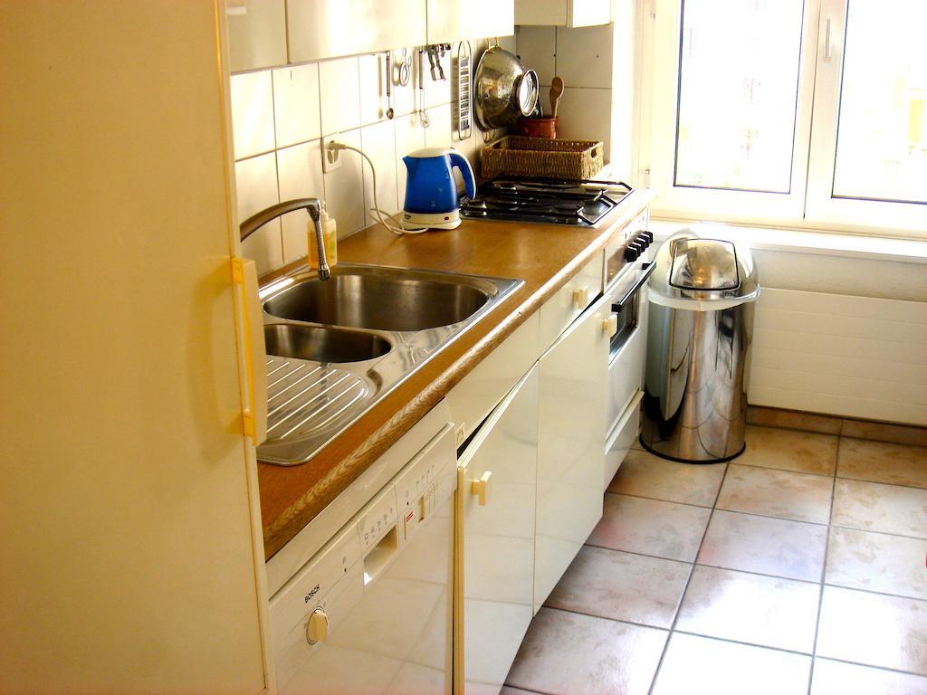Dakini'S Bed & Breakfast Zurich Exterior photo